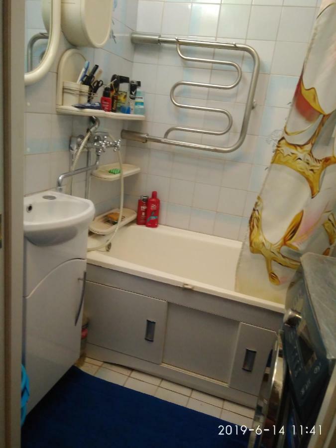 Комната Для Гостей Рядом С Станцией Метро Каменная Горка Минск Экстерьер фото
